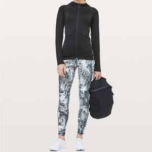 Lululemon Women’s Speed Up Tight Full On Luxtreme Size 6 Style# W5BI7S